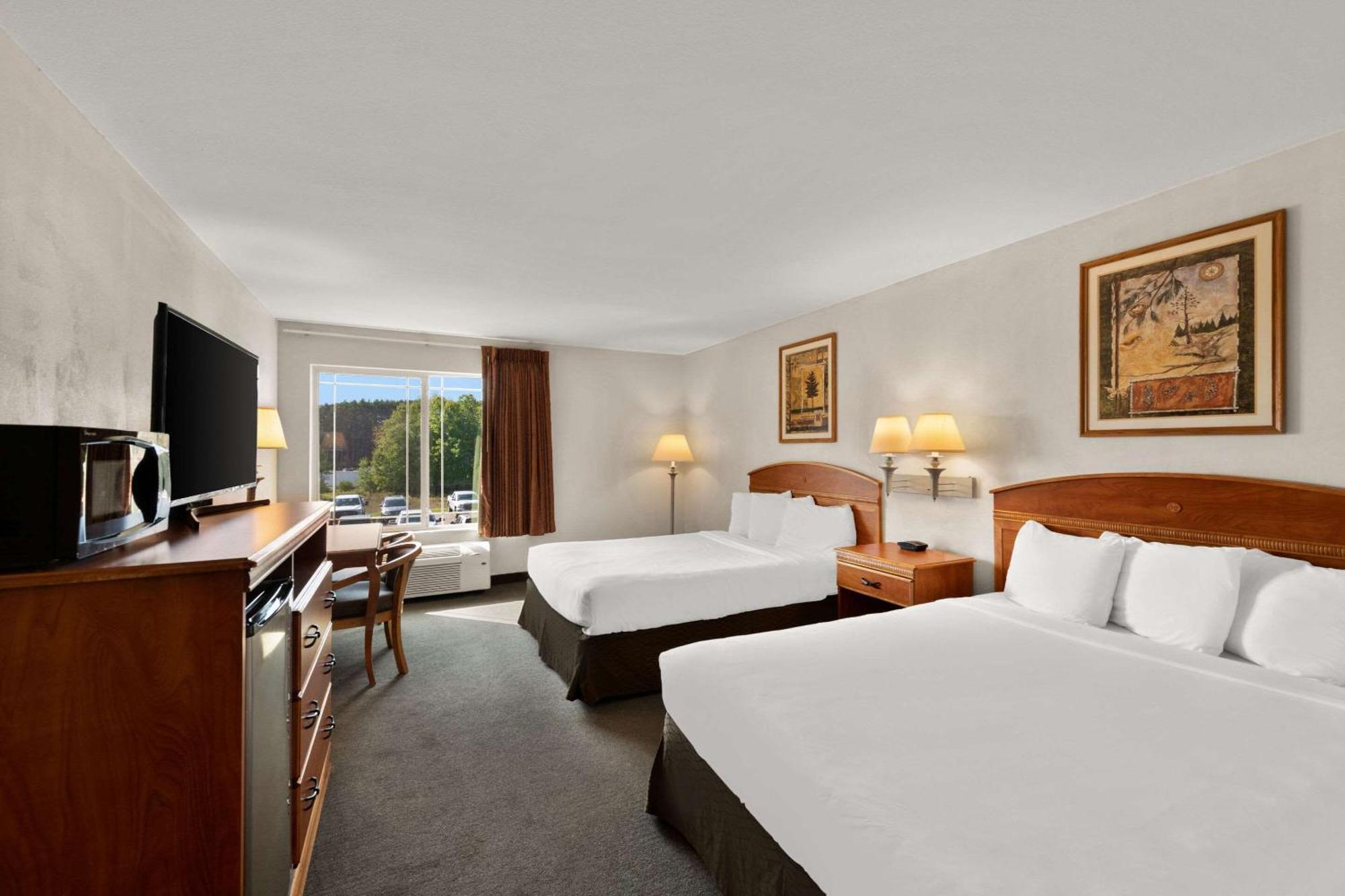 Rodeway Inn & Suites Tomahawk Luaran gambar