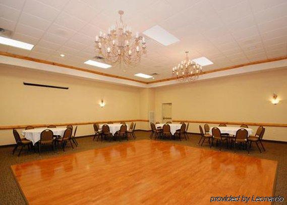 Rodeway Inn & Suites Tomahawk Restoran gambar